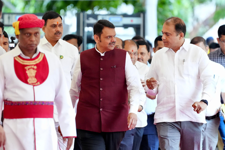 Maha govt allows three teachers for 20 students in remote areas