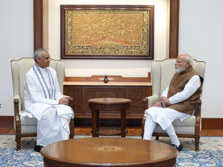 Gujarat Guv briefs PM Modi on state’s natural farming, rural welfare initiatives