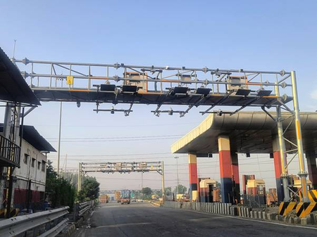NHAI launches barrier‑less MLFF tolling at Gharaunda Toll Plaza on NH-44