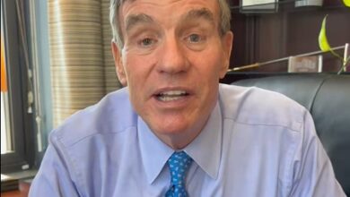 US Senator Warner calls Iran conflict a ‘war of choice’
