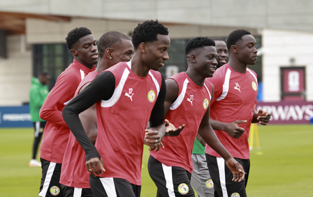 FIFA WC: Senegal keep knockout hopes alive with 5-0 demolition of 10-man Iraq