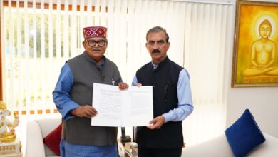 Himachal CM calls on Punjab Governor, claims state’s legitimate 7.19 pc share in Chandigarh