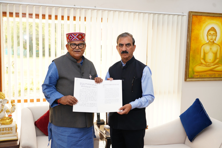 Himachal CM calls on Punjab Governor, claims state’s legitimate 7.19 pc share in Chandigarh