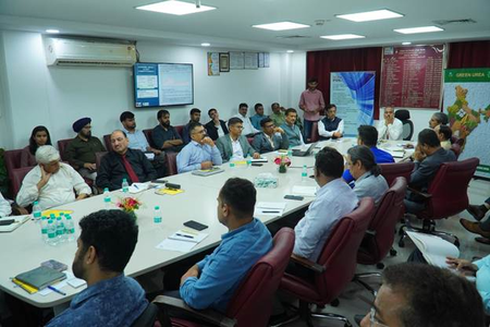 Govt holds high‑level Pre‑EOI meeting to set up green urea plants
