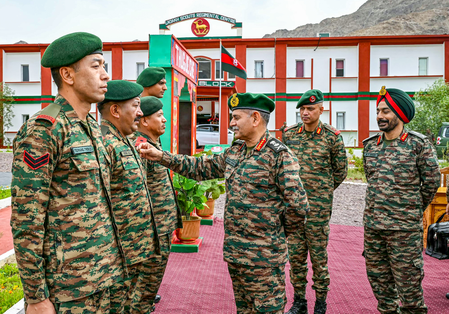 COAS General Upendra Dwivedi reviews operational preparedness in Ladakh