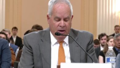 US warns China stealing AI secrets