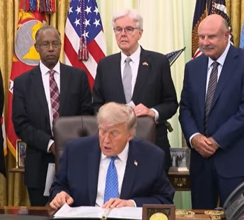 Trump panel seeks repeal of Johnson Amendment