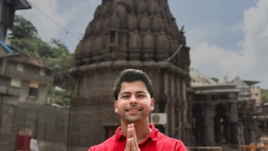 Siddharth Nigam seeks blessings at revered Bhimashankar Temple