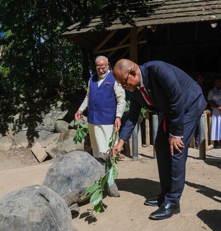 In Seychelles, PM Modi highlights Aldabra Giant Tortoise’s India connection (Ld)
