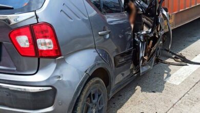 Maharashtra: 5 members of same family killed in severe truck-car collision