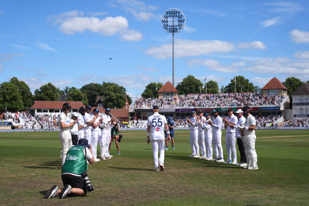 New Zealand join England in emotional guard of honour for retiring Ben Stokes at Trent Bridge