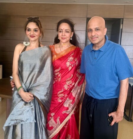 Madhoo shares ‘very special moments’ with Hema Malini