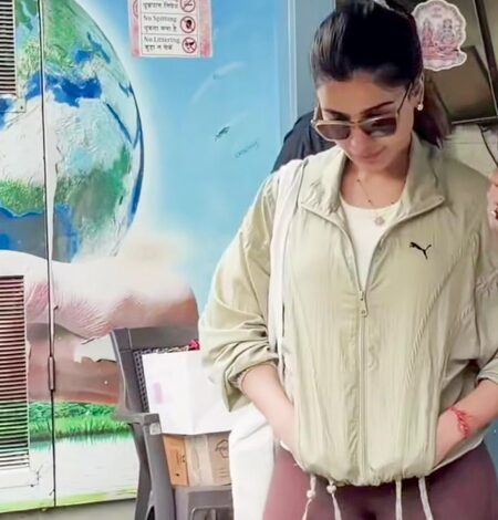 Mommy-to-be Samantha Ruth Prabhu avoids paparazzi, rushes into luxury car