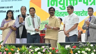 Jharkhand appoints 1,042 assistant teachers, CM Soren flags role in strengthening education