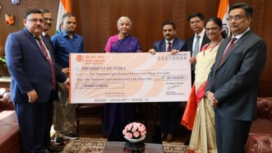 PSBs hand over more than Rs 9,400 crore dividend cheques to FM Sitharaman for FY26