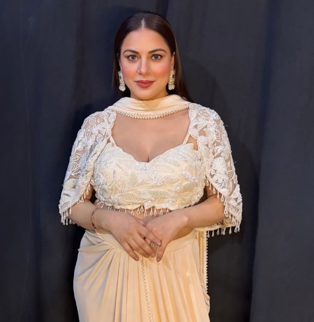 Shraddha Arya replies to people asking her to post more as she’s ‘losing fans’, ‘prioritises’ colouring babies’ books