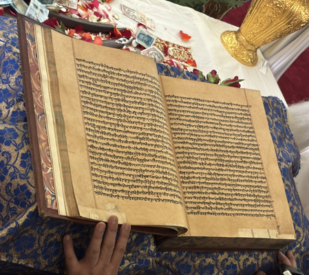 Scotland: Indian Consulate, Edinburgh Univ work on facilitating darshan of 300-year-old manuscript of Guru Granth Sahib