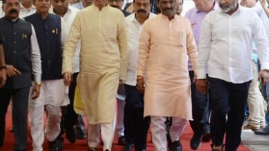‘Operation Lotus’ to counter ‘Operation Tiger’: Uddhav Thackrey warns BJP against poaching ‘Operation Lotus’ to counter ‘Operation Tiger’: Uddhav Thackrey warns BJP against poaching