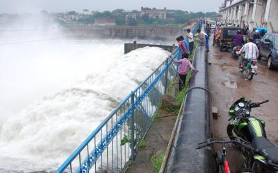 Gujarat: Vasna Barrage gets 19 new gates in record 35-day safety upgrade Gujarat: Vasna Barrage gets 19 new gates in record 35-day safety upgrade