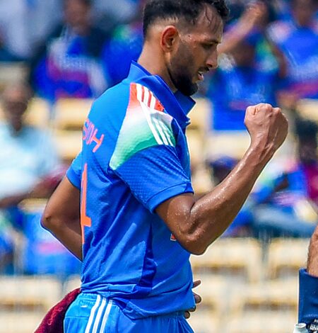 3rd ODI: Prasidh picks maiden five-wicket haul as India bowl out Afghanistan for 218 despite Shahidi’s 102 3rd ODI: Prasidh picks maiden five-wicket haul as India bowl out Afghanistan for 218 despite Shahidi’s 102
