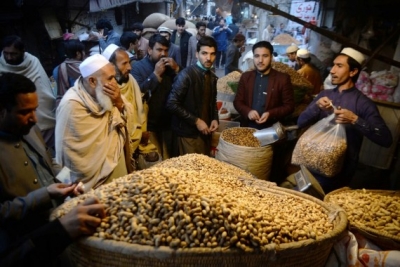Pakistani govt reimposes early market closure in Islamabad amid energy crisis Pakistani govt reimposes early market closure in Islamabad amid energy crisis