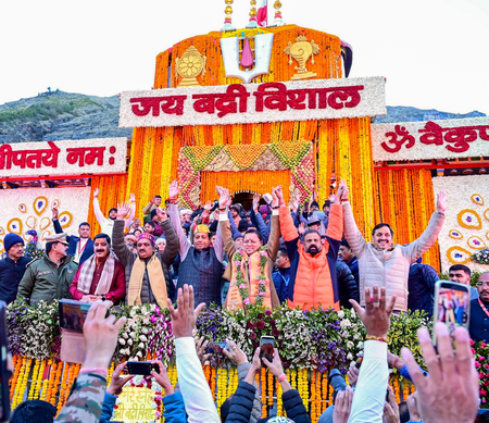 Shri Badrinath Dham theft row: Panda Panchayat seeks wider probe into bribery, unauthorised entry Shri Badrinath Dham theft row: Panda Panchayat seeks wider probe into bribery, unauthorised entry