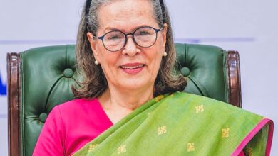 Our moral, political and constitutional duty to stand with them: Sonia Gandhi on student protest issue Our moral, political and constitutional duty to stand with them: Sonia Gandhi on student protest issue