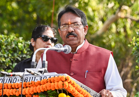 Delhi BJP chief chairs meeting on SIR of electoral rolls Delhi BJP chief chairs meeting on SIR of electoral rolls