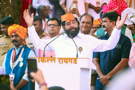 ‘Protect yourselves before protecting Lord Ram’: Eknath Shinde slams Uddhav Thackeray ‘Protect yourselves before protecting Lord Ram’: Eknath Shinde slams Uddhav Thackeray