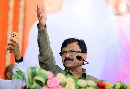 Govt scared of youth, Sanjay Raut attacks Centre over Wangchuk’s fast, police action against protestors Govt scared of youth, Sanjay Raut attacks Centre over Wangchuk’s fast, police action against protestors