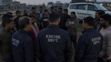 Excise team attacked near Patna’s Paliganj during return from liquor raid, investigation underway Excise team attacked near Patna’s Paliganj during return from liquor raid, investigation underway