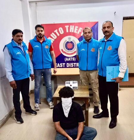 Delhi Police arrests Arms Act offender, seizes semi-automatic pistol, live cartridges