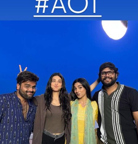Shruti Haasan resumes shooting for Dulquer Salmaan-starrer ‘Aakasam Lo Oka Tara’ Shruti Haasan resumes shooting for Dulquer Salmaan-starrer ‘Aakasam Lo Oka Tara’