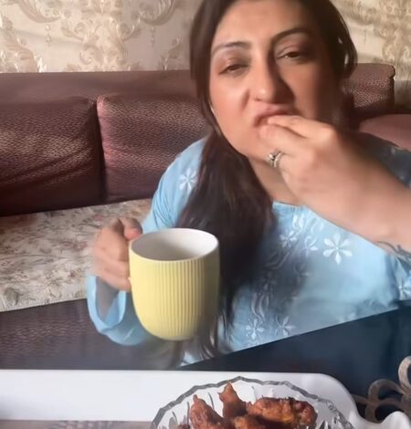 ‘Kumkum’ actress Juhi Parmar shares her ideal monsoon recipe ‘Kumkum’ actress Juhi Parmar shares her ideal monsoon recipe