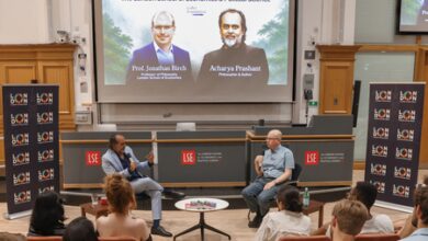 At London School of Economics, Acharya Prashant and Prof Jonathan Birch discuss the frontiers of sentience