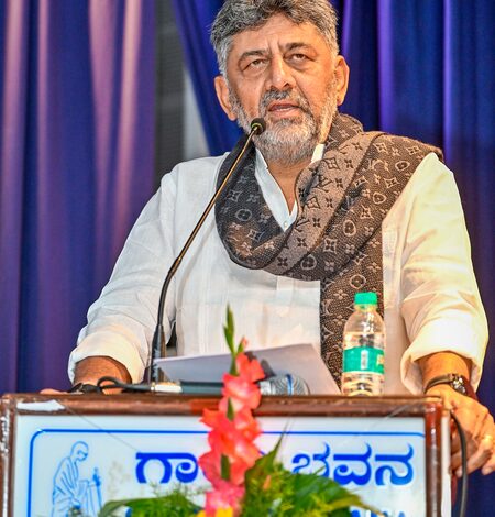 Karnataka CM Shivakumar warns of a potentially severe drought this year Karnataka CM Shivakumar warns of a potentially severe drought this year
