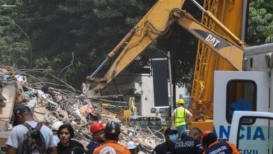 Venezuela declares 7 days of national mourning for quake victims
