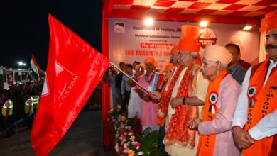 Amarnath Yatra 2026: J&K L-G flags off first batch of pilgrims from Jammu