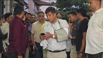 Gujarat: Senior IPS officer injured after history-sheeter attacks during questioning; police fire one shot in self-defence
