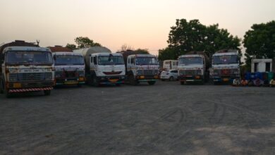 Gujarat Police seize oil, equipment worth Rs 4.34 crore in Kutch; 11 held Gujarat Police seize oil, equipment worth Rs 4.34 crore in Kutch; 11 held