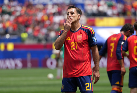2026 FIFA WC: Attack gets headlines, but Spain’s defense and record-breaker Simon are just as vital 2026 FIFA WC: Attack gets headlines, but Spain’s defense and record-breaker Simon are just as vital