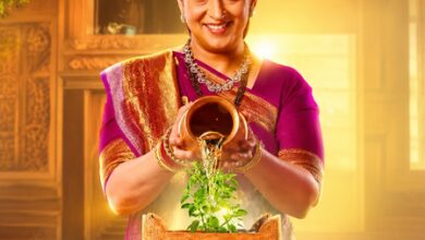 Smriti Irani says Tulsi from ‘KSBKBT’ reminds people of their mother & grandmother, calls it as the ‘greatest compliment’ Smriti Irani says Tulsi from ‘KSBKBT’ reminds people of their mother & grandmother, calls it as the ‘greatest compliment’