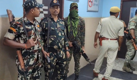 Patna Police bust prostitution racket at hotel near Gandhi Maidan, 10 women rescued Patna Police bust prostitution racket at hotel near Gandhi Maidan, 10 women rescued
