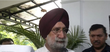 Amid infighting in Punjab, Congress MP Randhawa meets Amit Shah Amid infighting in Punjab, Congress MP Randhawa meets Amit Shah