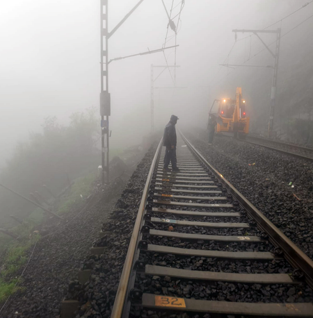 Indian Railways approves Rs 163 crore electric traction upgradation in Nanded division