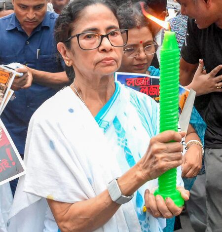 Calcutta HC gives conditional nod to Mamata Banerjee’s rally