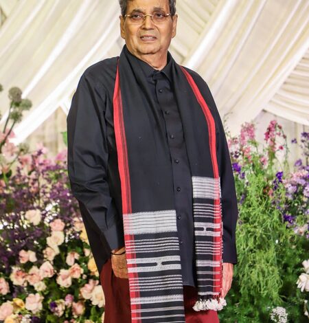 Subhash Ghai shares proud dad moment as daughter Muskaan recreates his handwritten message