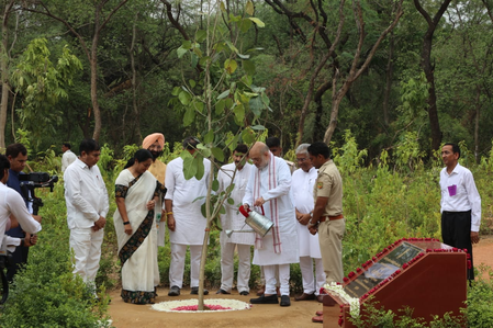 HM Amit Shah kicks off Delhi’s 70 lakh tree plantation drive HM Amit Shah kicks off Delhi’s 70 lakh tree plantation drive