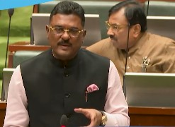 Domicile certificate mandatory for bike taxi permits in Maharashtra, says Minister Sarnaik