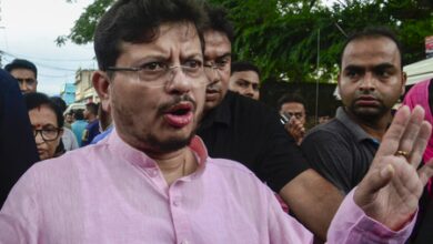 Trinamool’s rebel faction takes control of party HQs in Kolkata after inking lease agreement with building owner Trinamool’s rebel faction takes control of party HQs in Kolkata after inking lease agreement with building owner